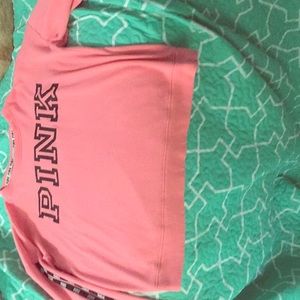 L pink sweatshirt